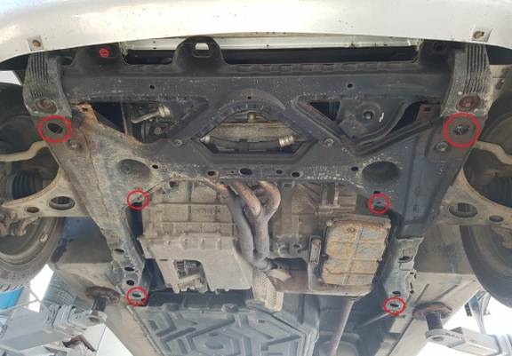 Unterfahrschutz für Motor der Marke Mercedes A-Class W168