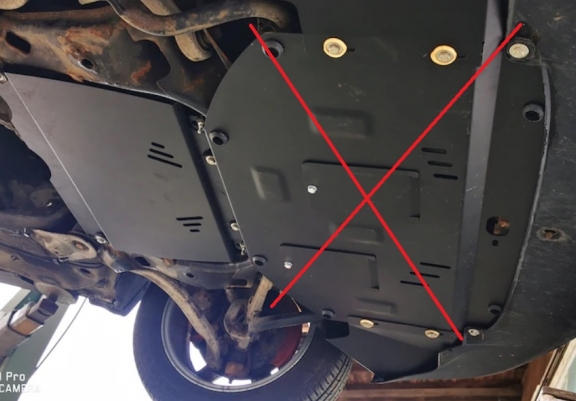 Unterfahrschutz aus Stahl für Automatikgetriebe der Marke Skoda Superb