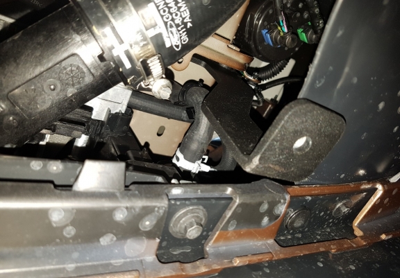 Unterfahrschutz für Motor und Getriebe aus Stahl für Ford EcoSport