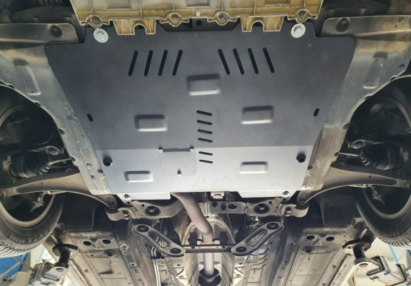 Unterfahrschutz für Motor der Opel Zafira C