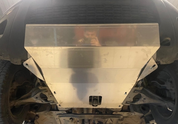 Aluminium Unterfahrschutz für Motor der Marke Dacia Duster