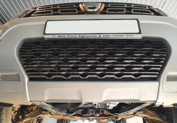 Aluminium Unterfahrschutz für Motor der Marke Dacia Duster