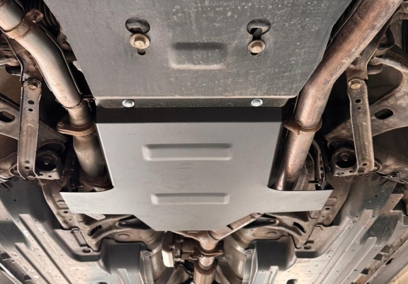 Unterfahrschutz aus Stahl für Automatikgetriebe der Marke Subaru Forester 4