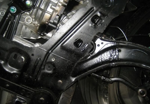 Unterfahrschutz für Motor der Marke Nissan Qashqai J10