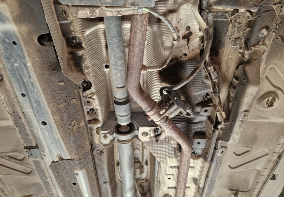 Stahlschutz für AGR-Ventil der Marke  Dacia Duster