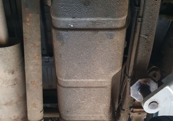 Stahschutz für Treibstofftank der Marke  Mitsubishi L 200